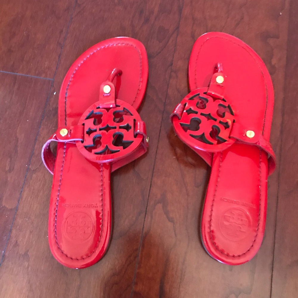Red authentic patten leather Tory Burch Millers